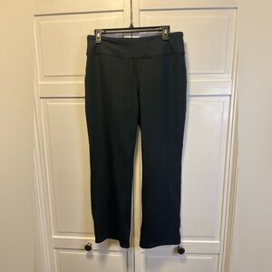 Land’s End Women’s Active Fleece Lined Yoga Pants Size Women’s Medium Petite
